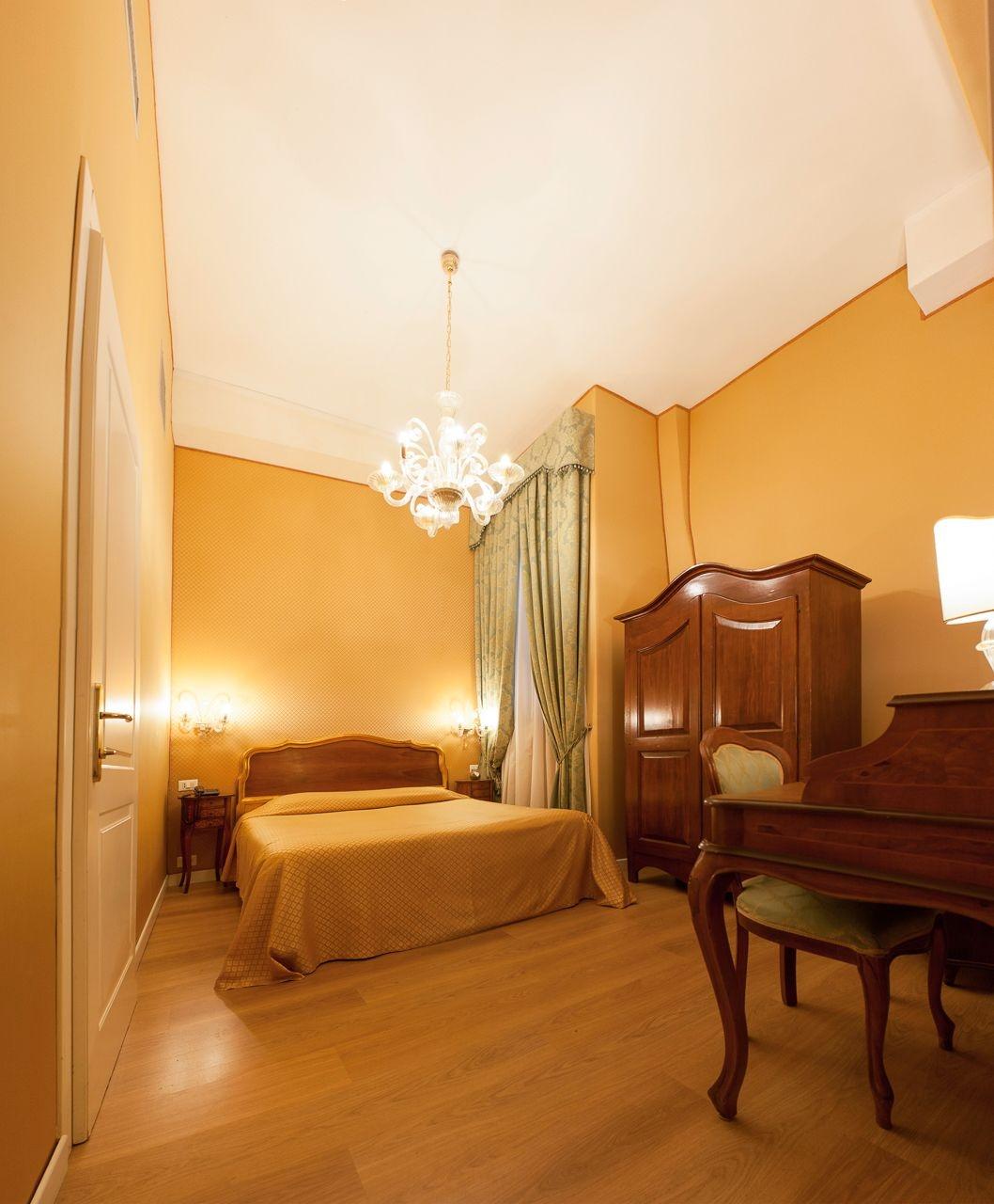 Canal Hotel Veneza